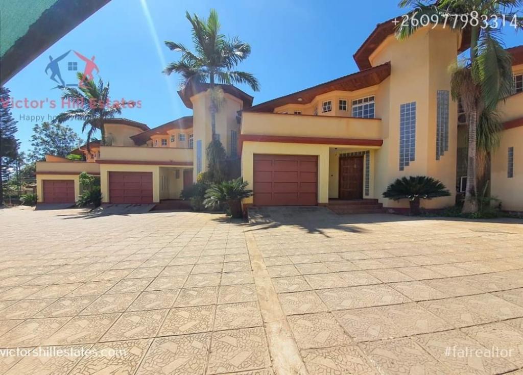 3 BED TOWNHOUSE IN KABULONGA A good family home